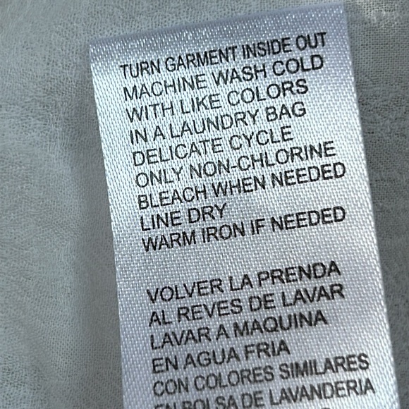 Wit & Wisdom white sleeveless blouse. Size XS.  Great condition. - Picture 11 of 11